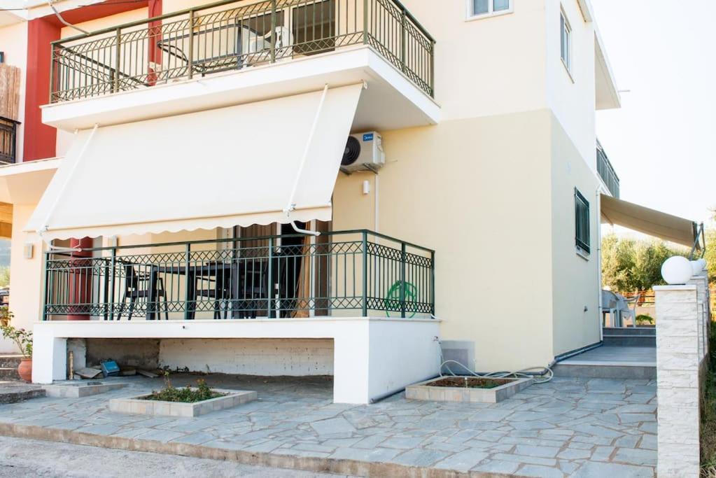 όμορφο παραθασυγκρότημα ενοικιαζόμενων καταλυμάτων ως ολόκληρος χώρος - Chrani, ελλάδαλάσσιο *